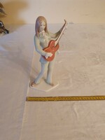 Aquincum girl with guitar porcelain