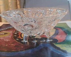 Antique crystal centerpiece, offering. Size: 17 cm.