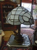 Tiffany table lamp..