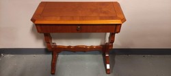 Biedermeier console table / side table in perfect condition