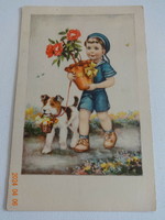 Régi grafikus üdvözlő képeslap: kisfiú virággal és kutyával