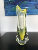 Urán üveg váza, jelzés nélkül (304)