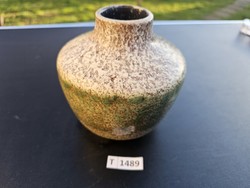 T1489 ceramic vase 11.5 cm