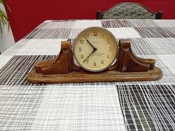 Danuvia table clock, 
