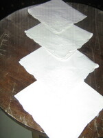 Charming rosette napkin
