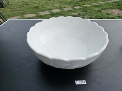 T1524 Porcelán pogácsás tál falra akasztható 30 cm