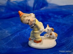 Mini porcelán figura,bohóc kutyával.