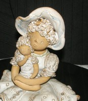 Győrbíró enikó - mother with child - 20 cm