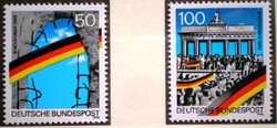 N1481-82ii/ Germany 1990 1st Anniversary of the Fall of the Wall Block Stamps Postal Clerk
