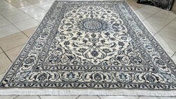 ÓRIÁSI AKCIÓ Iráni Nain selyemkontúros kézi perzsa szőnyeg 200X290CM