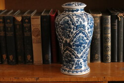 Delft porcelain lamp