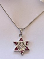Star of David pendant chain..