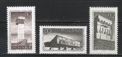 Postatiszta Lengyel 0140 Mi 1632-1634       2,50 Euró