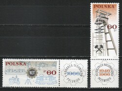 Postatiszta Lengyel 0105 Mi 1653-1654       0,80 Euró