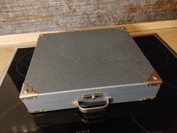200 db üveges diakeret fémsarkas eredeti antik kofferban