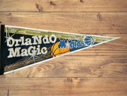 Orlando magic wincraft (original) nba vintage usa felt basketball flag hologram 90's collector's item