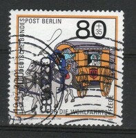 Berlin 0682  Mi 853    3,50 Euró