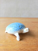 Ritka aquincumi teknős figura aquazur festéssel