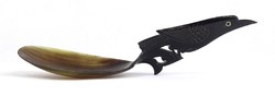1R057 horn carved bird decorative spoon 7 x 21 cm