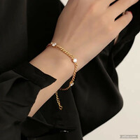 ÁLOM SZÉP.!!Victoria Walls AMERIKAI MÁRKA ORVOSI FÉM CK.KÖVES KÉTOLDALAS,JELZETT KARKÖTŐ