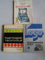 Régi informatikai könyvek.