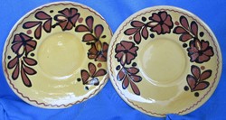 2 handmade ceramic wall plates with flower pattern, marked, diameter 15.8 cm