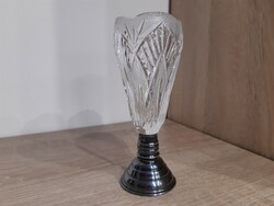 Ezüst talpas kristály váza 15cm.
