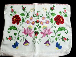Decorative pillow embroidered with Kalocsa pattern, pillow cover 47 x 37 cm