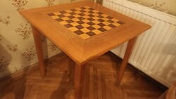 Sakk asztal (fából)