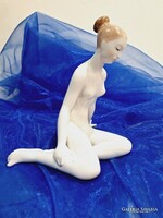 Rare porcelain female nude statue by Aquincum.