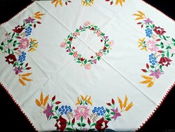 Kalocsai mintával hímzett régi fehér vászon terítő 86 x 86 cm