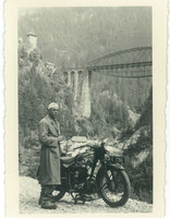 1939. Németország. Motoros túrán a hegyekben.