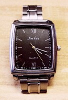 Jin hao quartz men's watch, mint condition