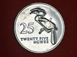 1992. Zambia 25 NGWEE (1832)