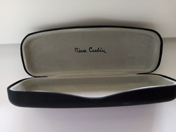 Pierre Cardin és Karen M. szemüvegtok