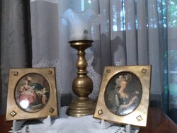Antik sárgaréz keretben színezett dombornyomott képek Mária Antoinette francia királyné portréjával