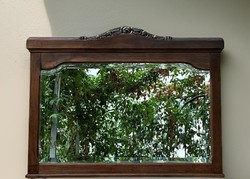 Neoreneszánsz fali tükör tölgyfa kerettel csiszolt tükörrel