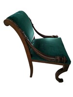 Empir jellegű tömör fa íves faragott szék