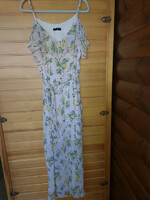 F&f floral strappy front slit open shoulder dress with belt. Chest: 60cm.