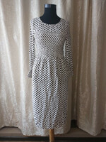 Next L polka dot dress, elasticated from chest to waist, slits on the sides. Chest: 38-58cm.