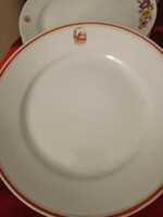Flat plate with Zsolnay logo