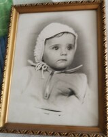 1958 :Régi gyermek fénykép szép aranyozott keretben