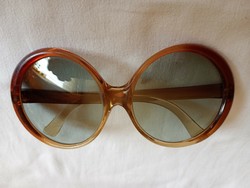 Napszemüveg 06 retro szemüveg 60 évek