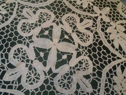 Old green lace tablecloth, 97x95