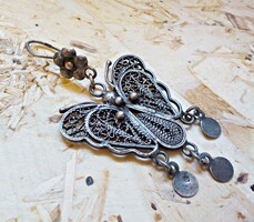 Antik ezüst filigrán pillangó  félpár fülbevaló medálnak