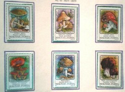 S3824-9 / 1986 fungi ii. - Poisonous stamp line postal clerk