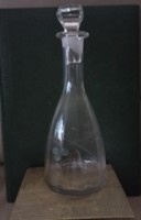 Antik öntött csiszolt üveg kiöntő butélia boros likőrös kínáló szervírozó karaffa  0,5 l