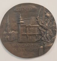 Rákospalota 75 éve Város bronz emlék plakett dísz dobozában 11 cm Jelzett szignózott darab 1923-1998
