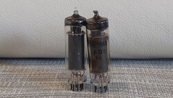 Pair of Tungsram electron tubes from a collection (22)