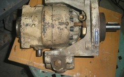 M9 old special hydraulic motor, which is also articulated, esso 1450 rpm